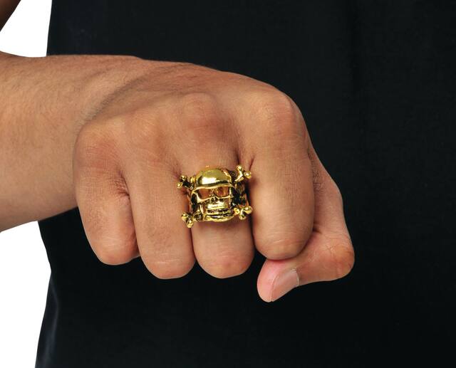 Pirate Skull Ring Jewelry, Gold, One Size, Wearable Costume Accessory for Halloween Front_Flat