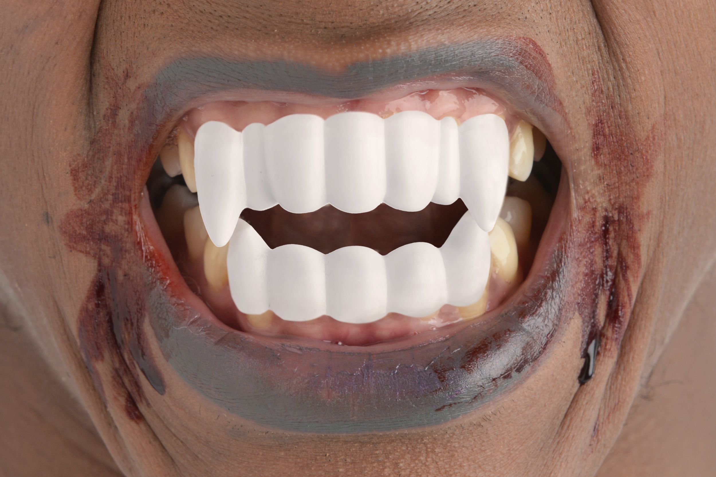 Monster Upper & Lower Plastic Teeth, White, One Size, Wearable Costume Accessory for Halloween Front_Flat