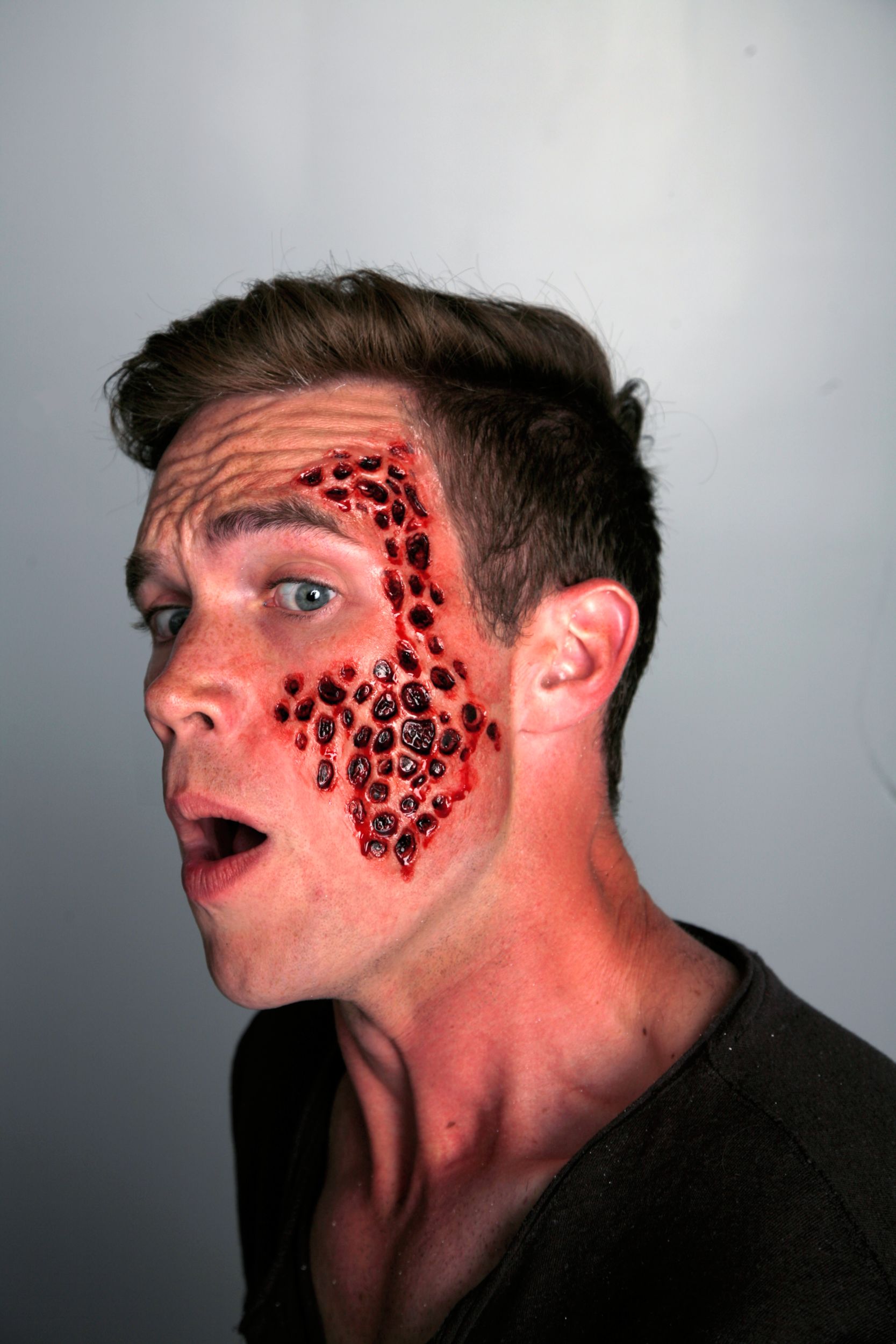 Tinsley Transfers Trypophobia Hole Temporary Tattoos, Black/Red, 2-pk, Wearable Favours  for Halloween Front_Flat