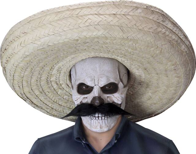Undead Hombre Skull Mask with Sombrero Front_Flat