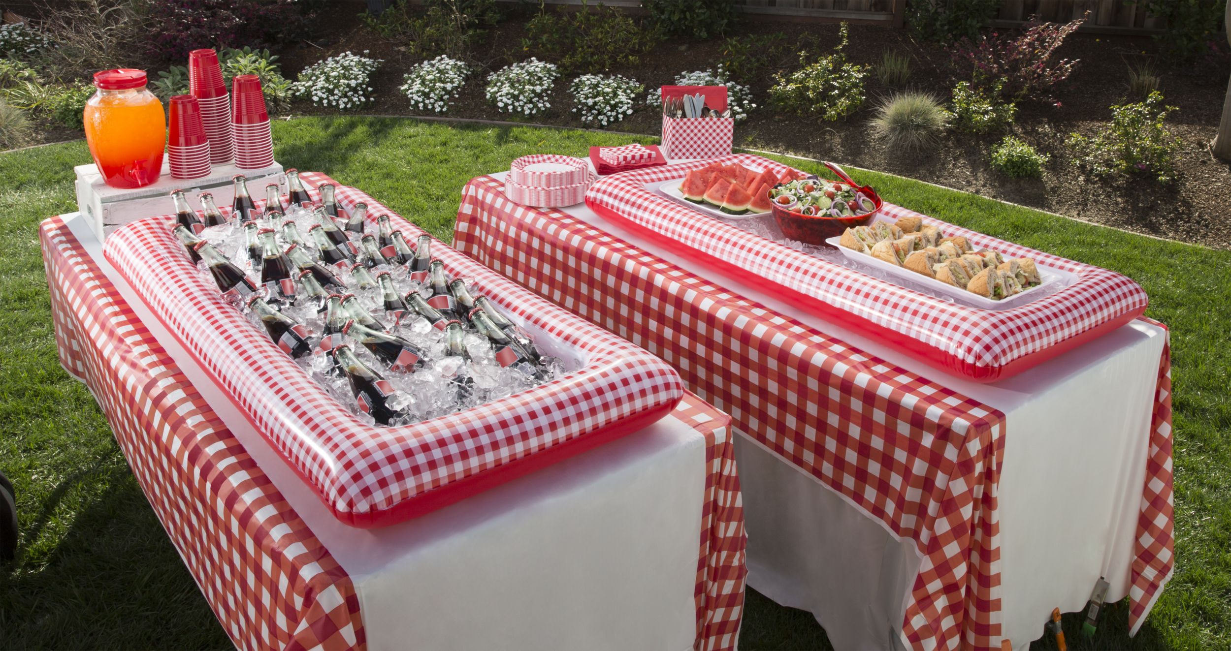 Picnic Party Red Gingham Dessert Plates, 40-pk Front_Angled_Right