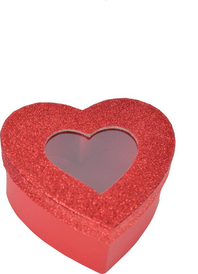 Small Heart Shaped Window Box Overhead_Plunge