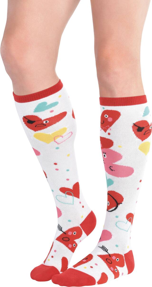 Chaussettes aux genoux de visage en coeur pour adultes Front_Angled_Left