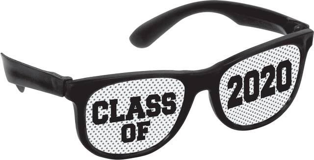 Multicolour Class of 2021 Printed Glasses, 10-pk Front_Angled_Right