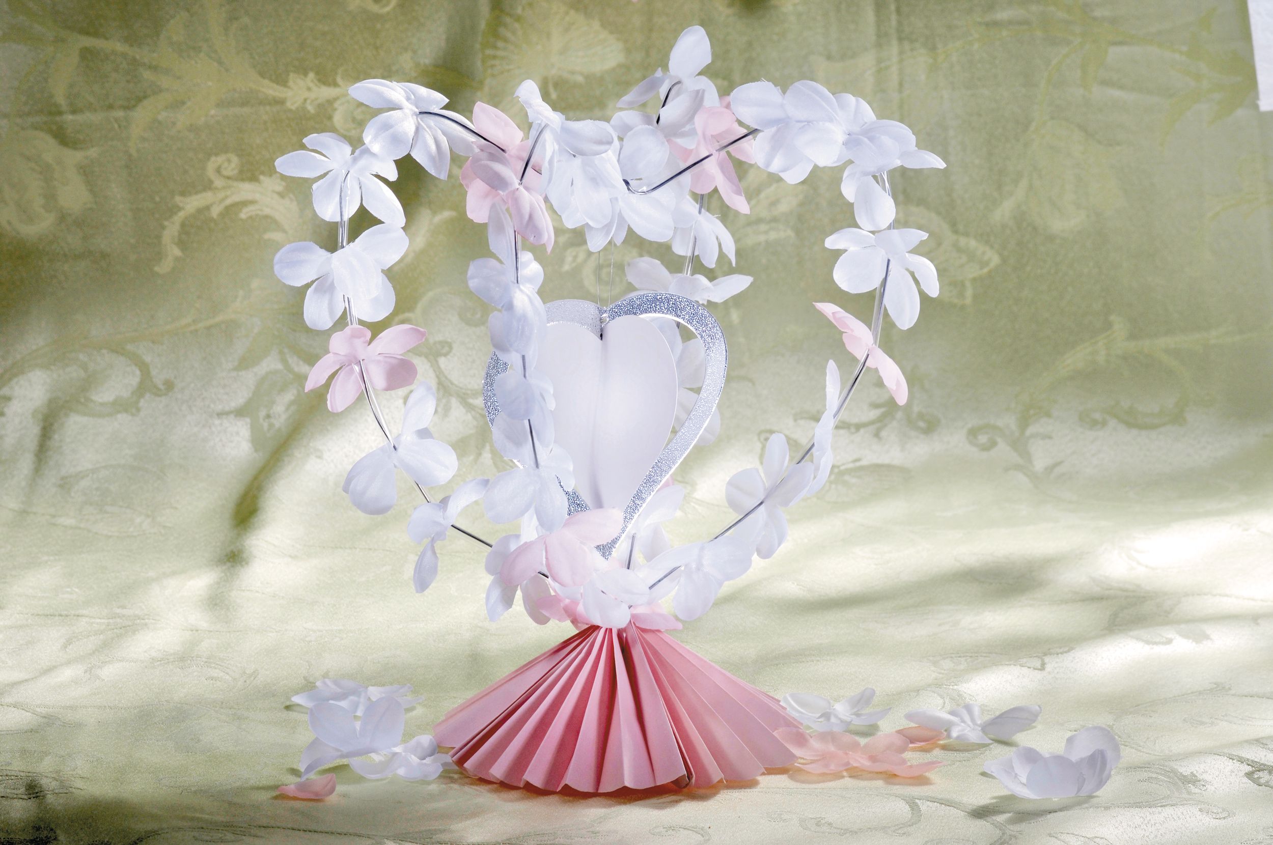 Graduation Room Decorating Kit, Light Blue Front_Flat