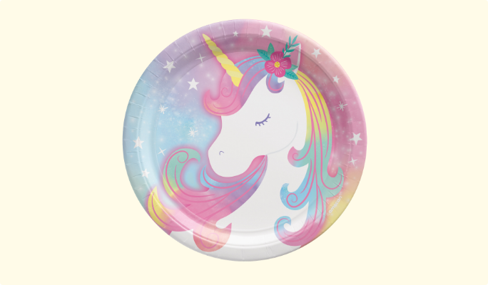 A unicorn-themed round paper plate.