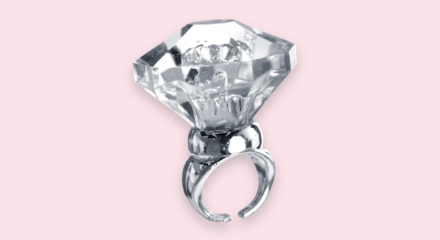 A diamond engagement ring shaped balloon.