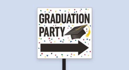 A sign with an arrow and grad cap that says 'GRADUATION PARTY'.