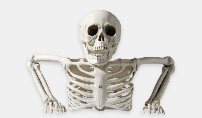 A leaning skeleton decoration.