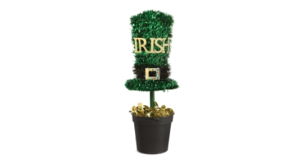 Tinsel leprechaun hat centrepiece.